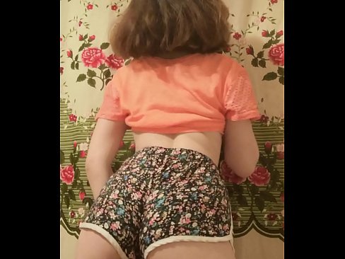 ❤️ Jeune fille sexy se déshabillant devant la caméra. ️ Vidéo de sexe at us fr.makesexnotwar.ru