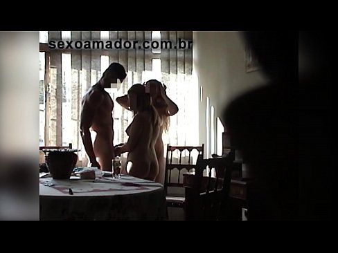 ❤️ Des amis sexuels invitent un homme géant et font un plan à trois avec lui ️ Vidéo de sexe at us fr.makesexnotwar.ru