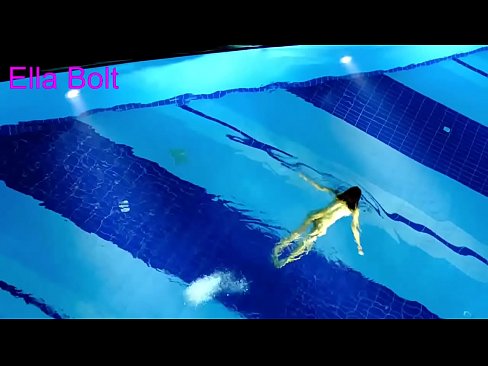 ❤️ Je ne peux pas m'arrêter de regarder, jeune blonde prise en train de nager nue dans la piscine de la station ELLA BOLT. ️ Vidéo de sexe at us fr.makesexnotwar.ru