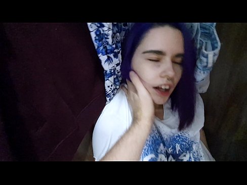 ❤️ J'ai trouvé ma soeur dans le placard et je l'ai aidée à jouir. ️ Vidéo de sexe at us fr.makesexnotwar.ru